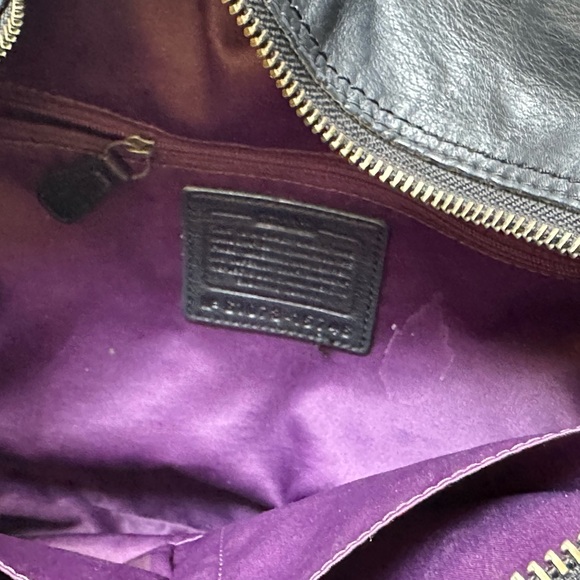 Coach Black Signature Tote Bag - Picture 7 of 7